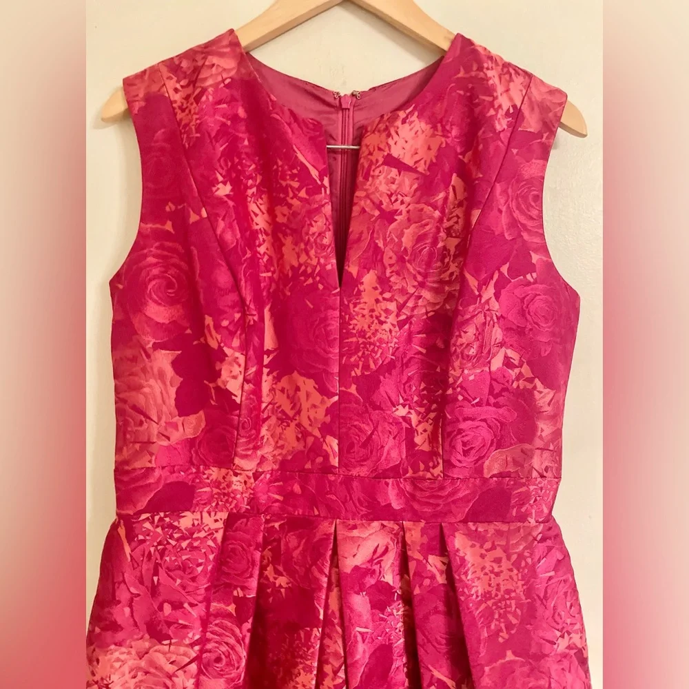 Carmen Marc Valvo Gorgeous Floral Jacquard A-Line Cocktail Dress Size 12 - EUC - Picture 4 of 13
